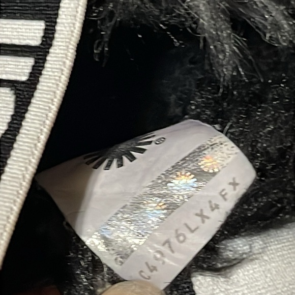 UGG Oh Yeah Spots Slide Slipper | Size 8 - Picture 5 of 9